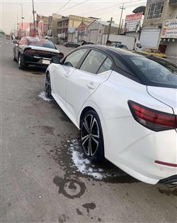 نیسان سێنترا